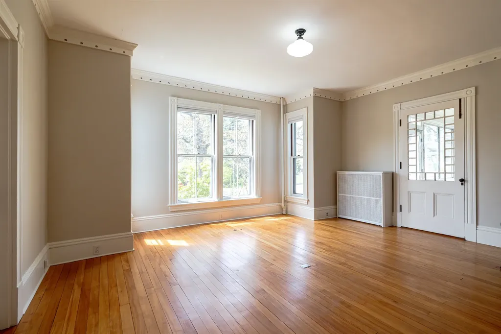 58 Pillsbury Street Concord NH 03301