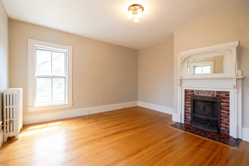 58 Pillsbury Street Concord NH 03301