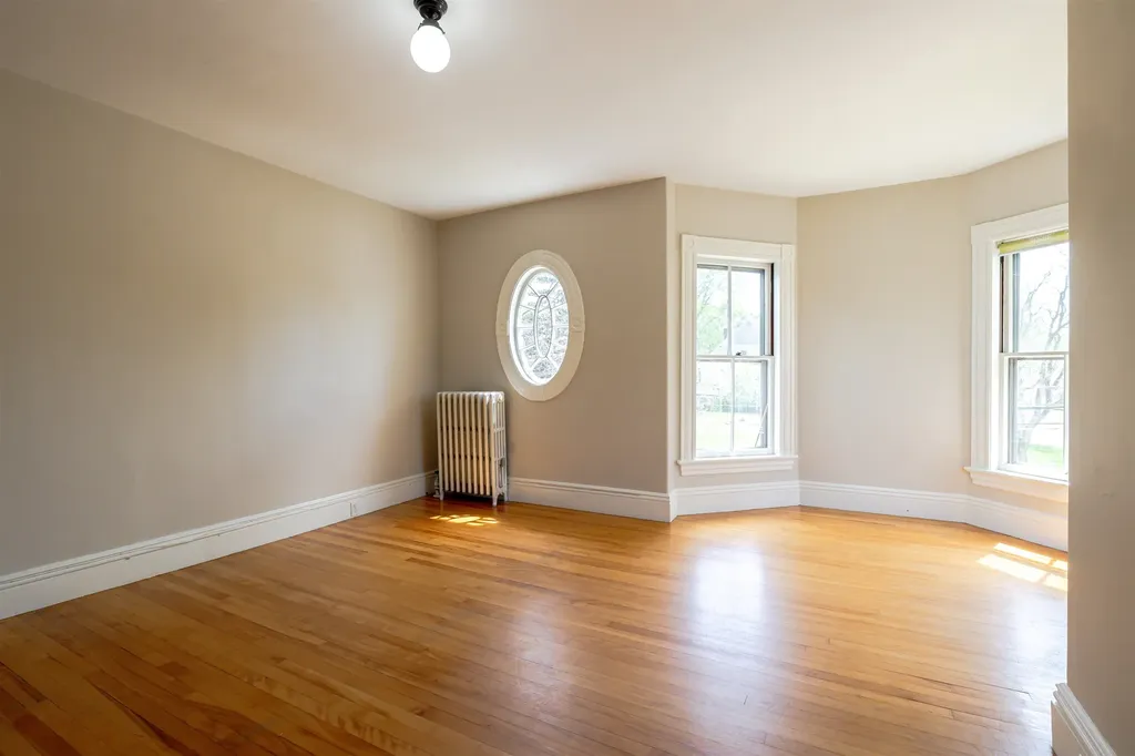 58 Pillsbury Street Concord NH 03301