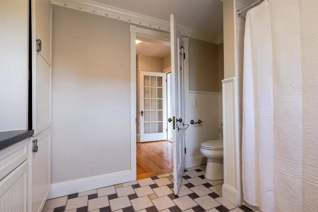 58 Pillsbury Street Concord NH 03301