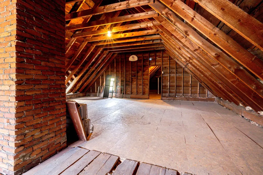 58 Pillsbury Street Concord NH 03301