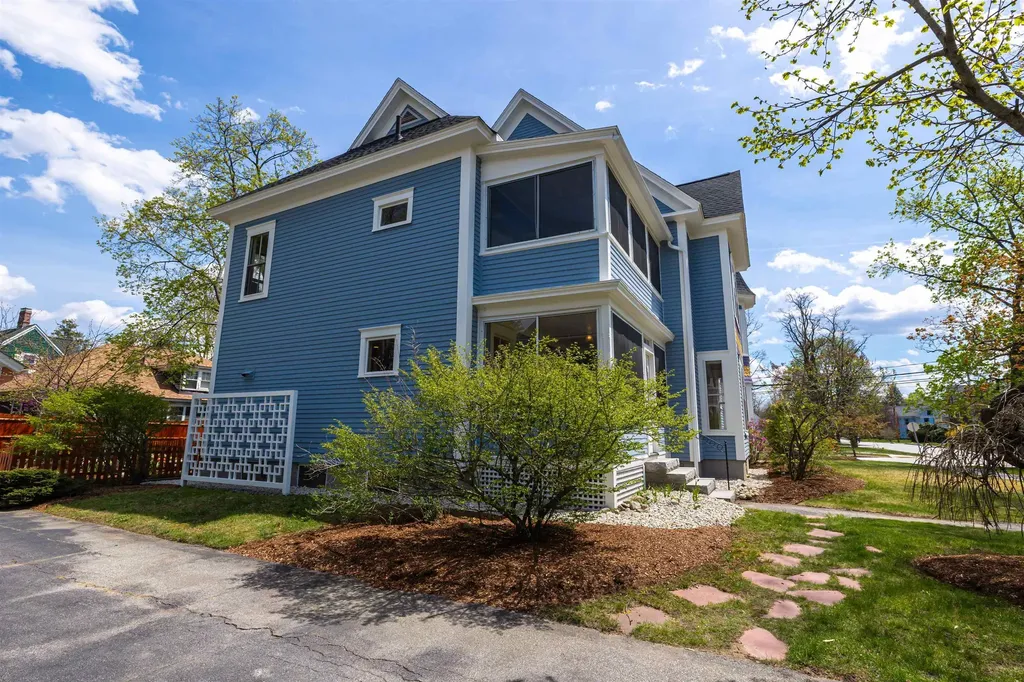 58 Pillsbury Street Concord NH 03301
