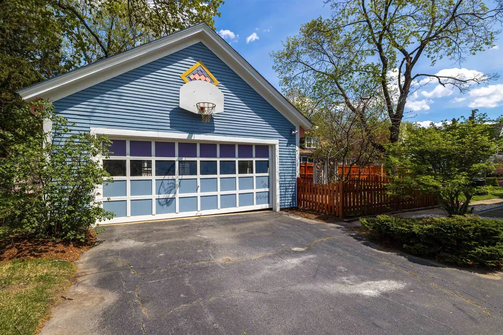 58 Pillsbury Street Concord NH 03301