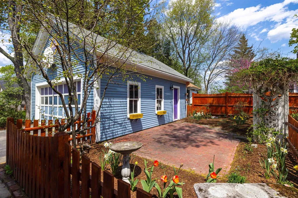58 Pillsbury Street Concord NH 03301