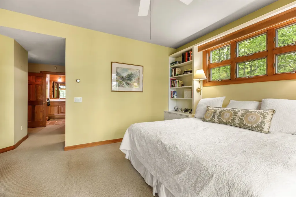 217 Forest Acres Road New London NH 03257