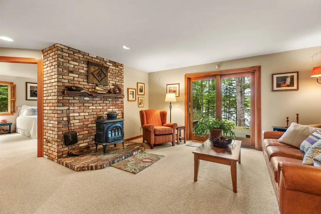 217 Forest Acres Road New London NH 03257