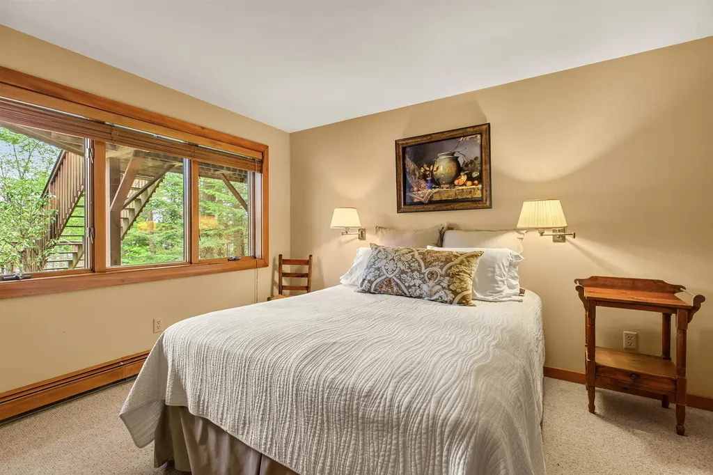 217 Forest Acres Road New London NH 03257