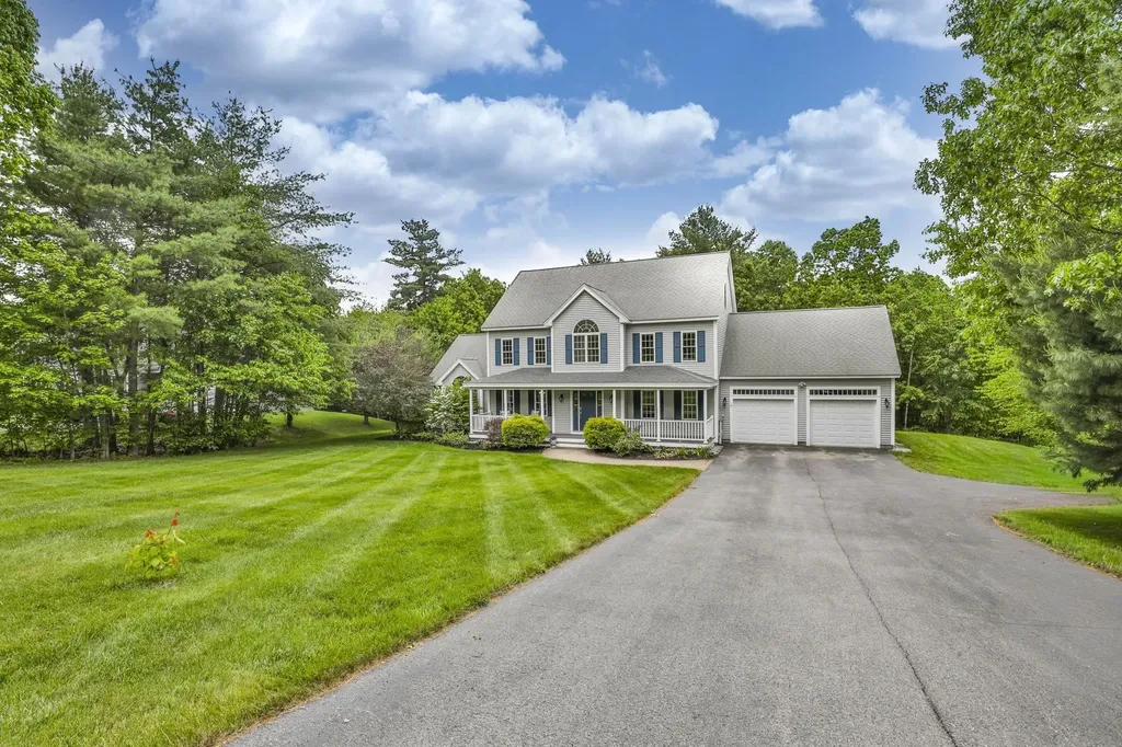 13 Hobart Hill Road Brookline NH 03033