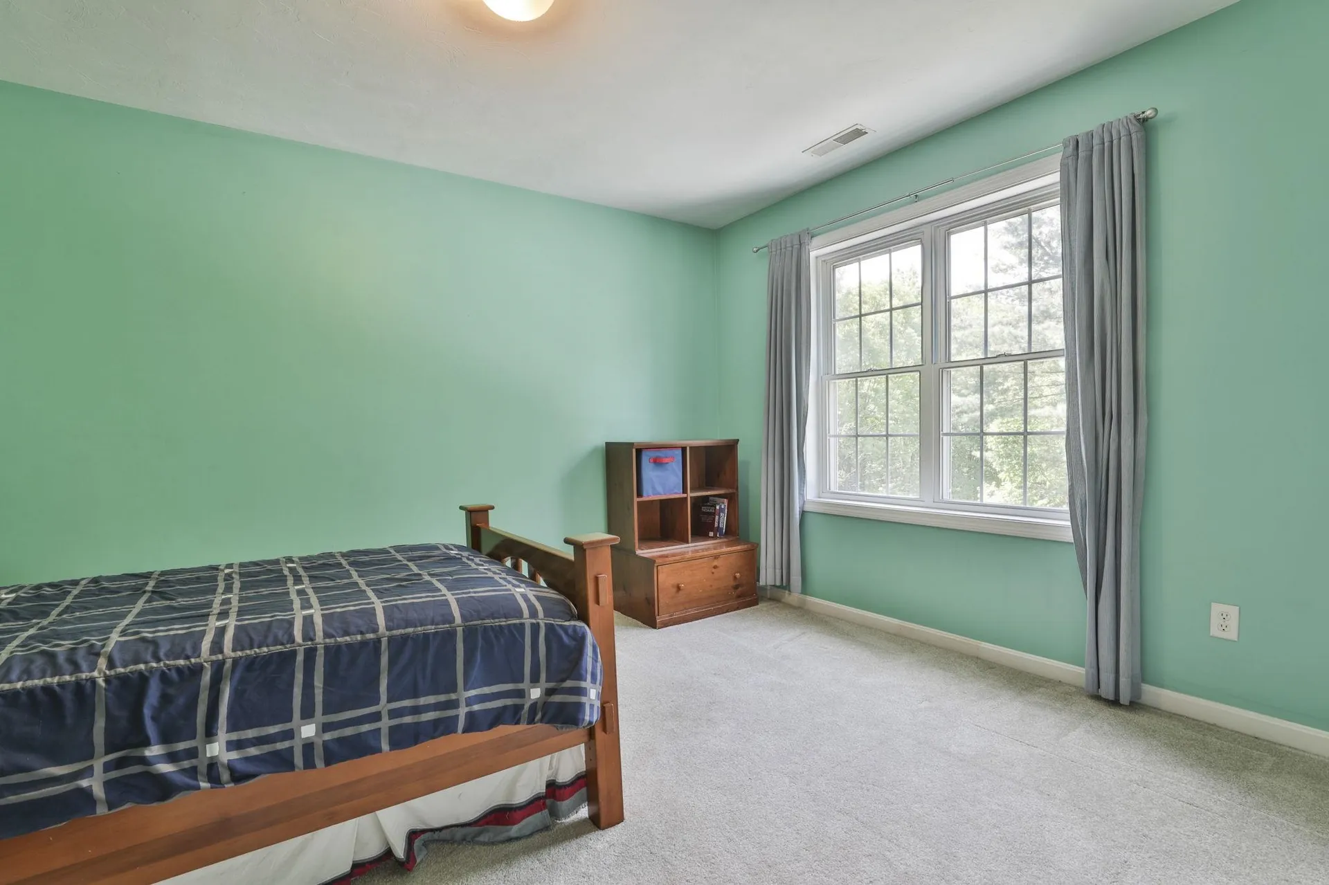 13 Hobart Hill Road Brookline NH 03033