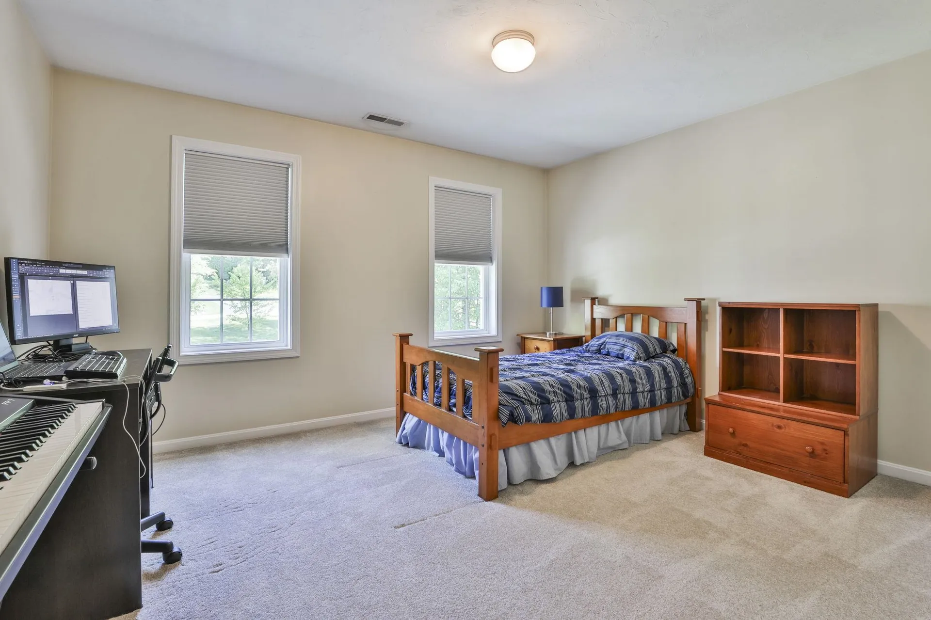 13 Hobart Hill Road Brookline NH 03033
