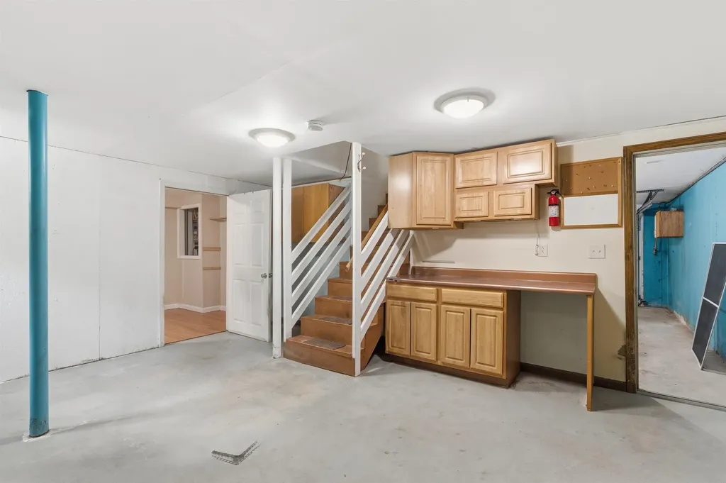 47 Noyes Road Londonderry NH 03053