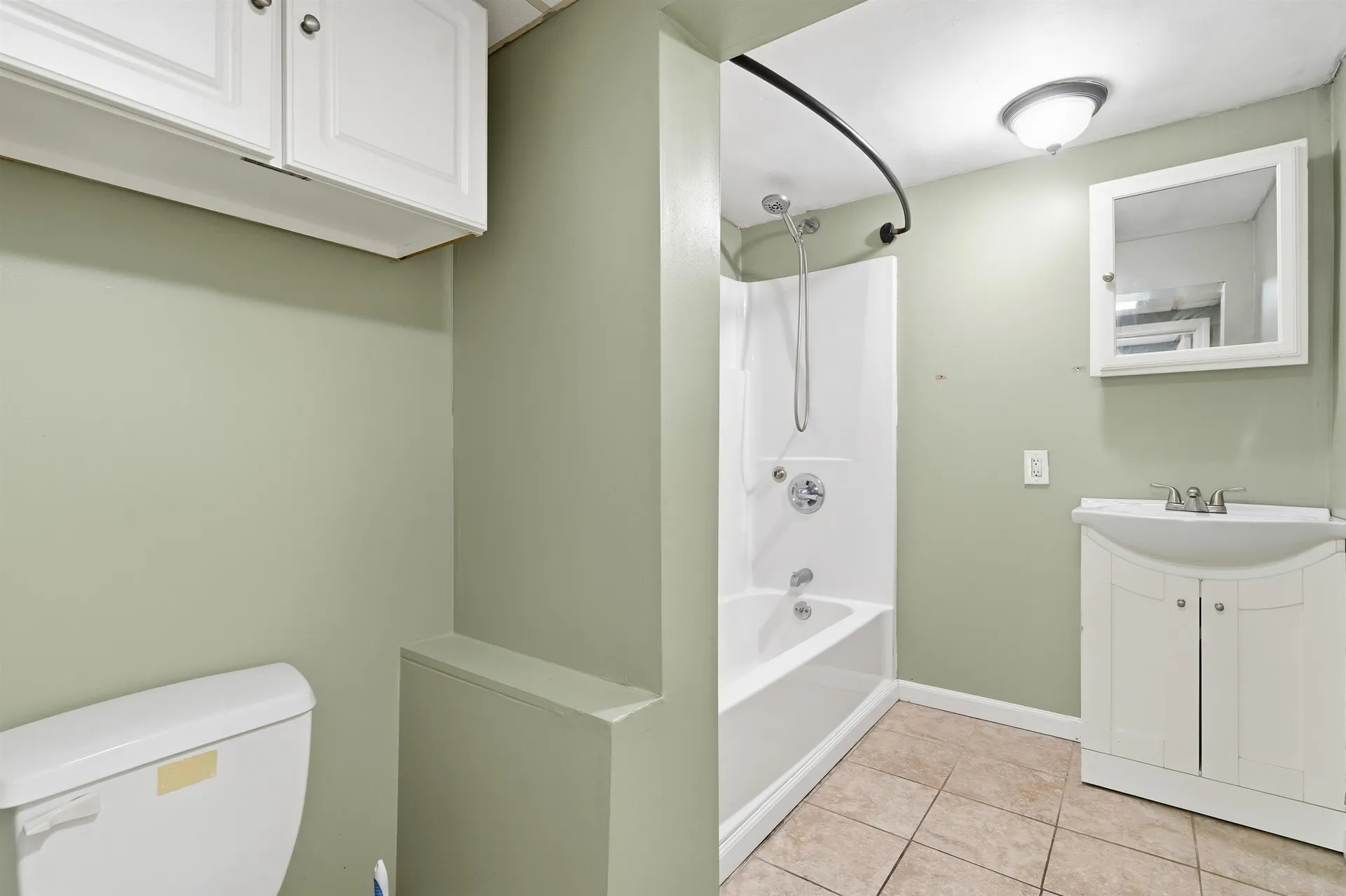 47 Noyes Road Londonderry NH 03053