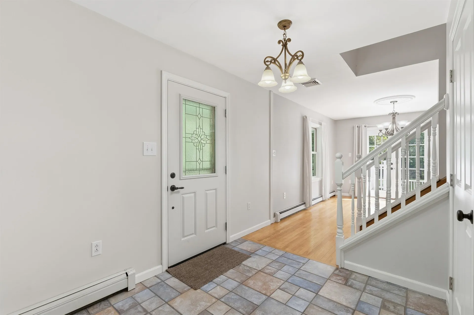 47 Noyes Road Londonderry NH 03053