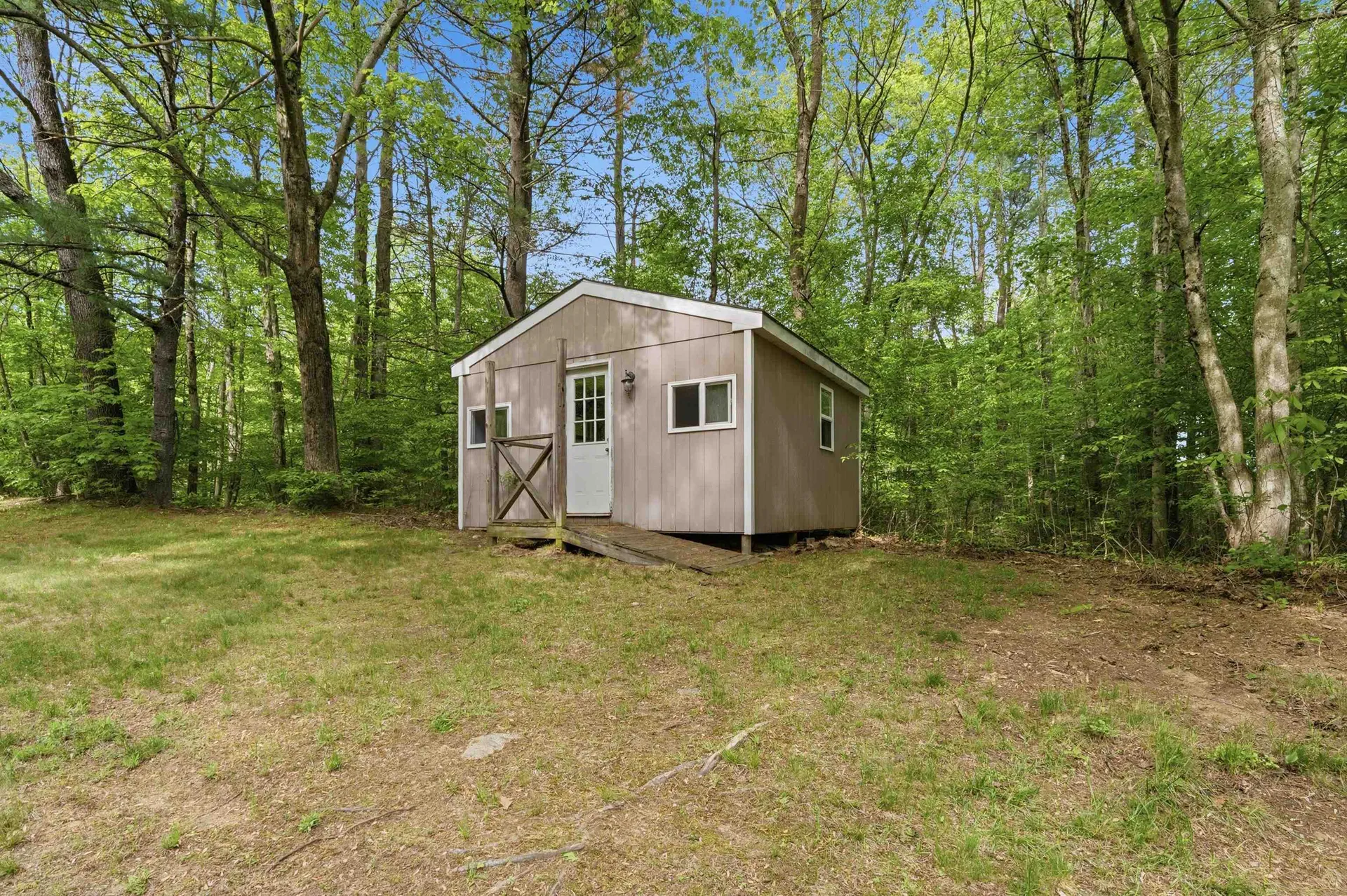 47 Noyes Road Londonderry NH 03053