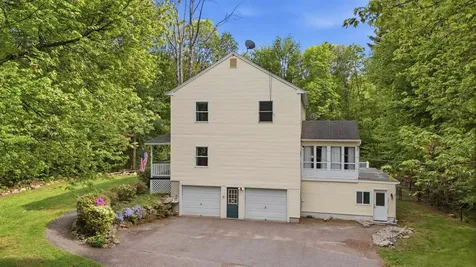 47 Noyes Road Londonderry NH 03053