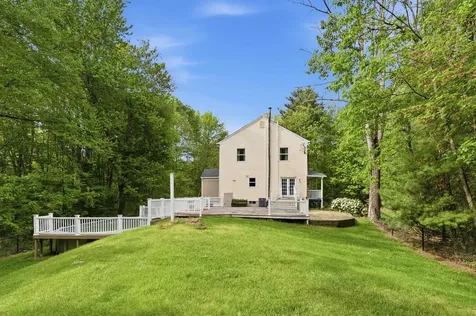 47 Noyes Road Londonderry NH 03053