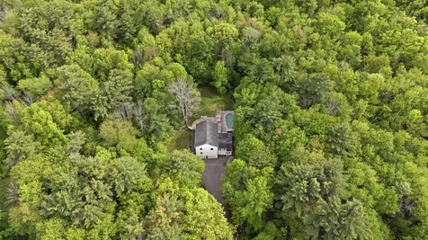 47 Noyes Road Londonderry NH 03053