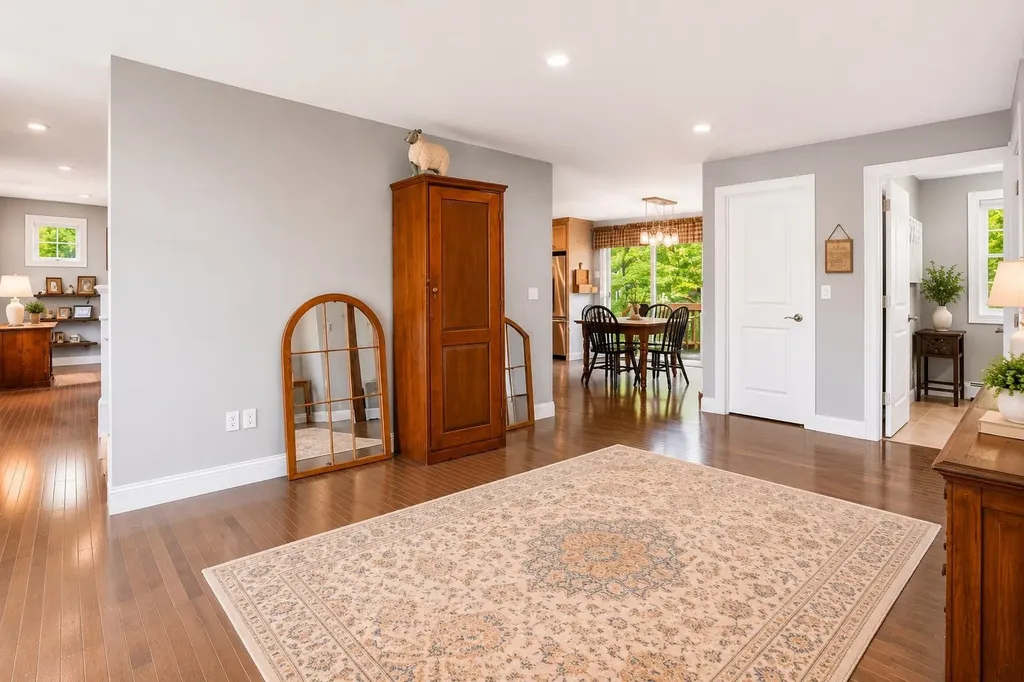 16 Bayview Drive Eliot ME 03903