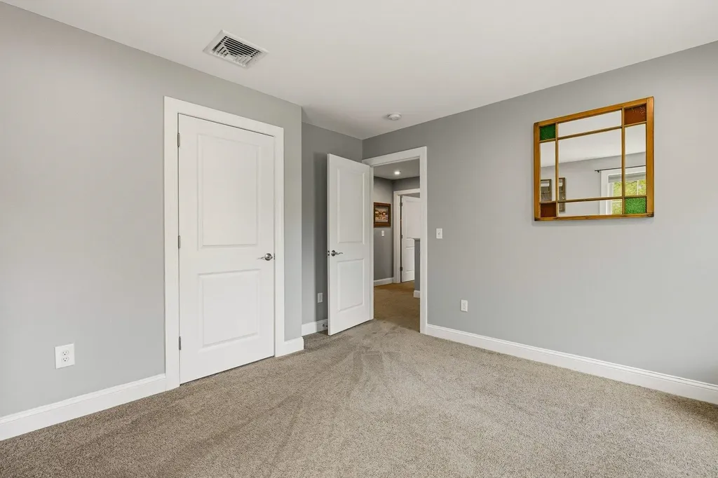 16 Bayview Drive Eliot ME 03903