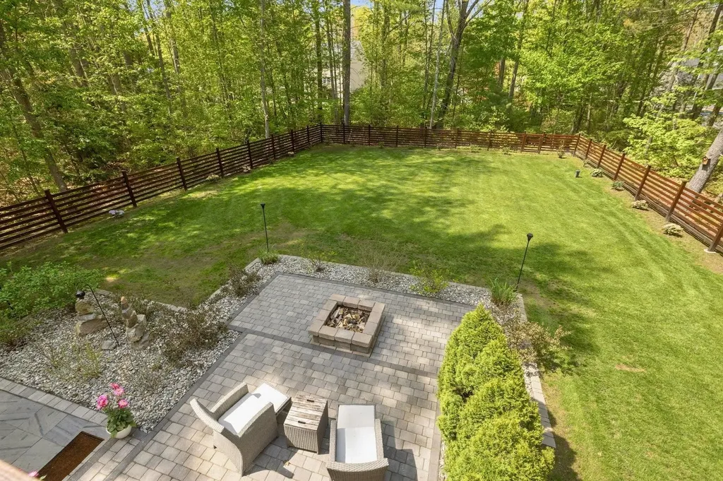 16 Bayview Drive Eliot ME 03903
