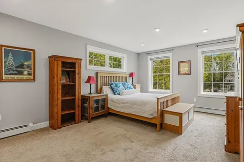 16 Bayview Drive Eliot ME 03903