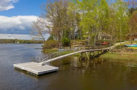 16 Bayview Drive Eliot ME 03903