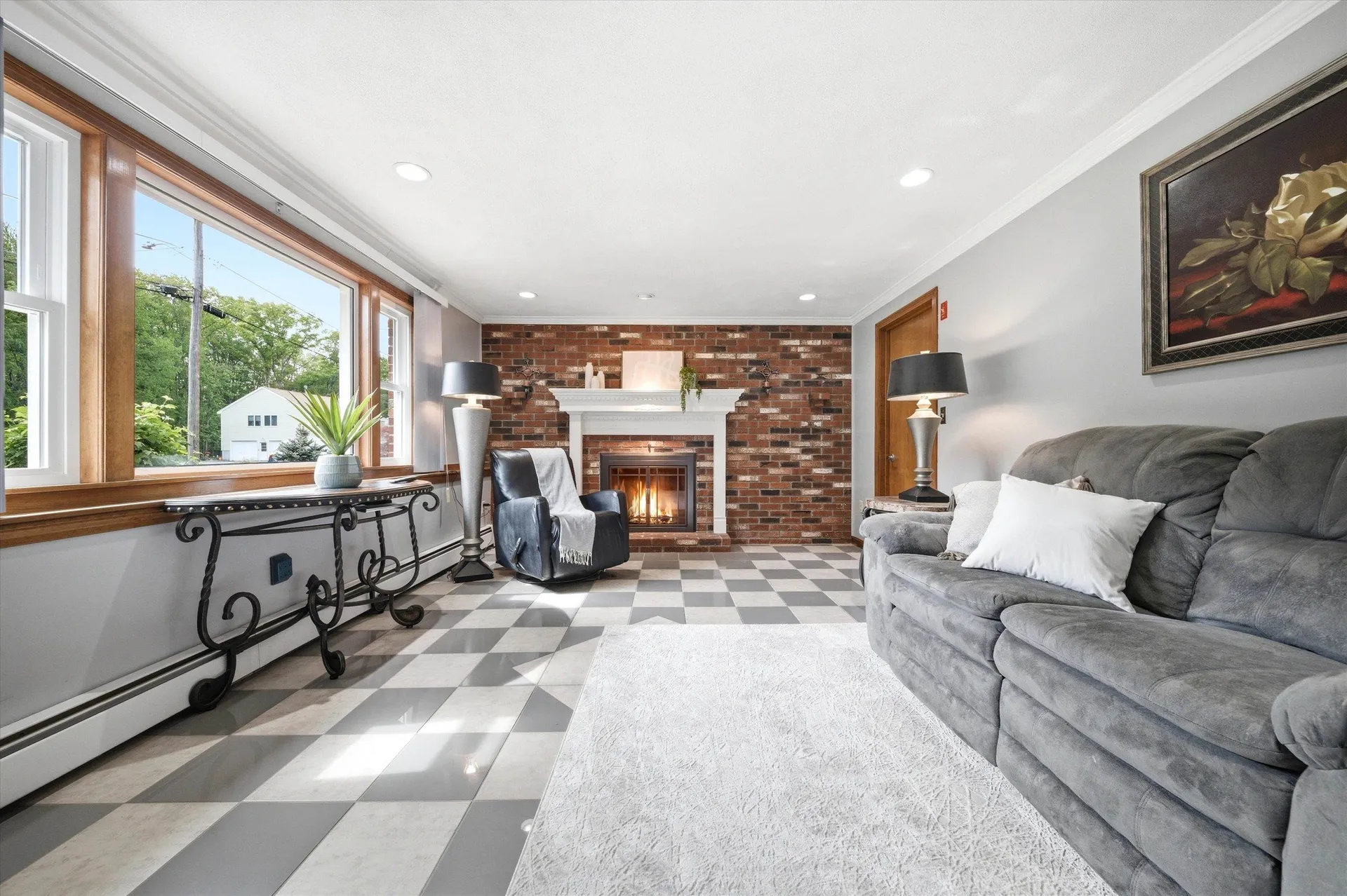 13 Diamond Avenue Salem NH 03079