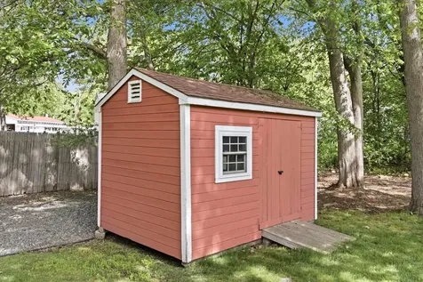 13 Diamond Avenue Salem NH 03079