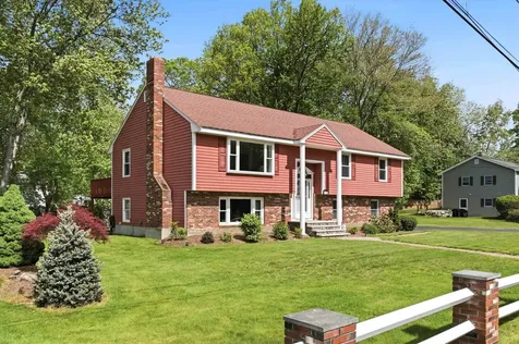 13 Diamond Avenue Salem NH 03079