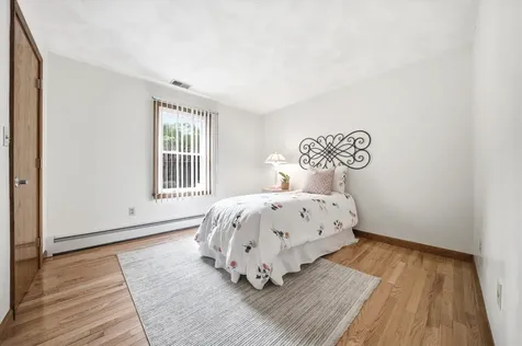 13 Diamond Avenue Salem NH 03079