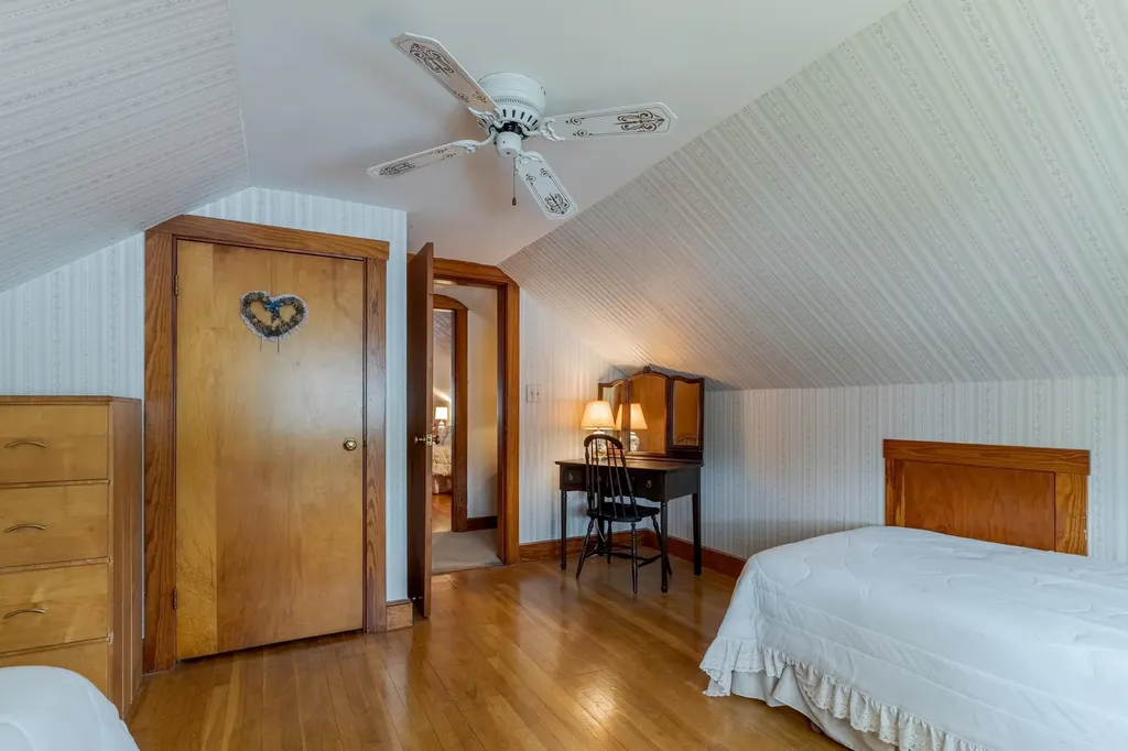8 Lowell Avenue Dover NH 03820