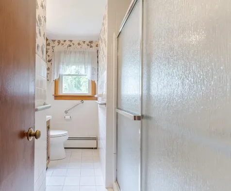 8 Lowell Avenue Dover NH 03820