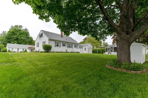 8 Lowell Avenue Dover NH 03820