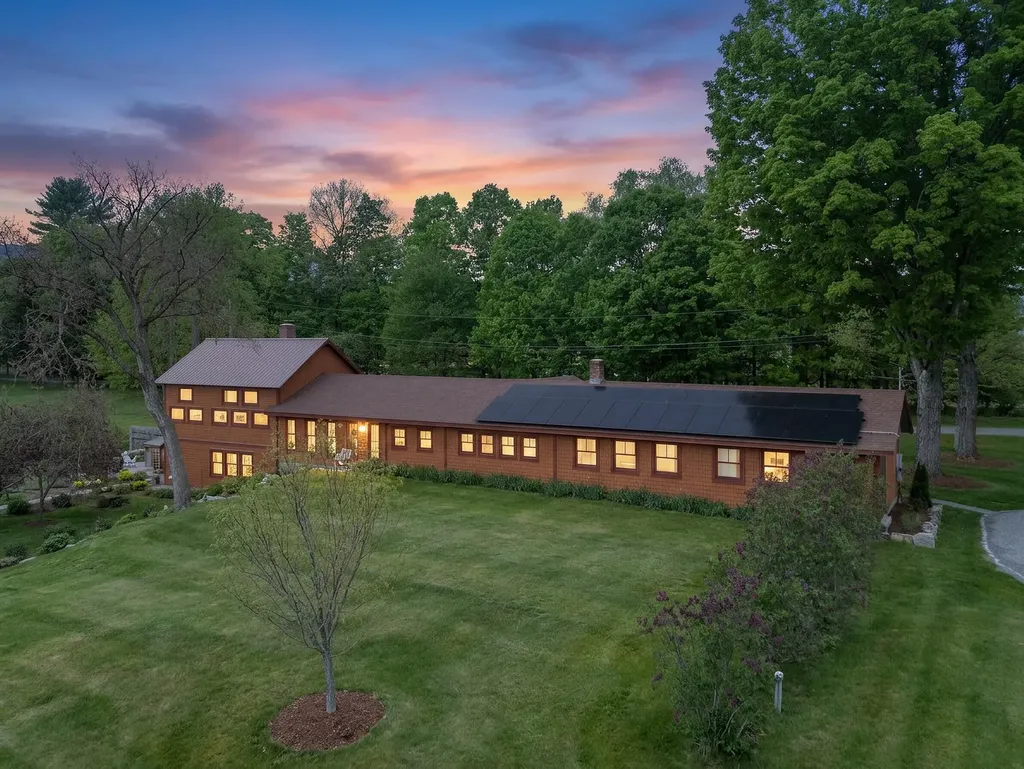 84 River Road Orford NH 03777