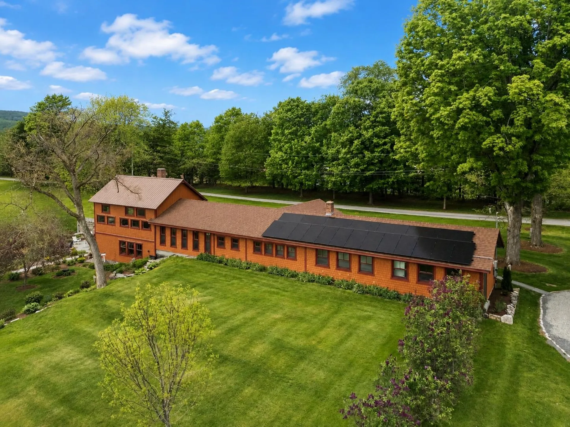 84 River Road Orford NH 03777