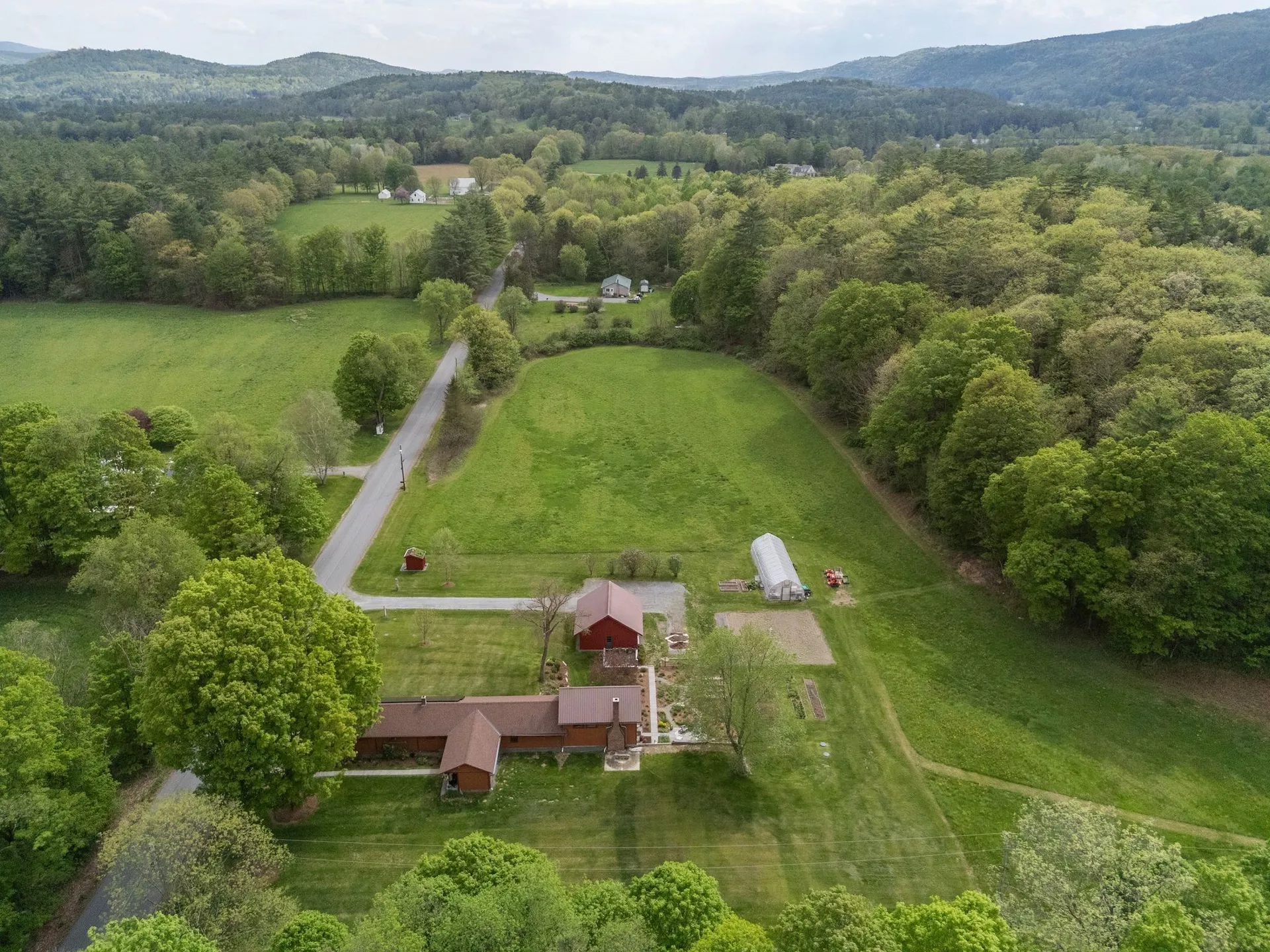 84 River Road Orford NH 03777
