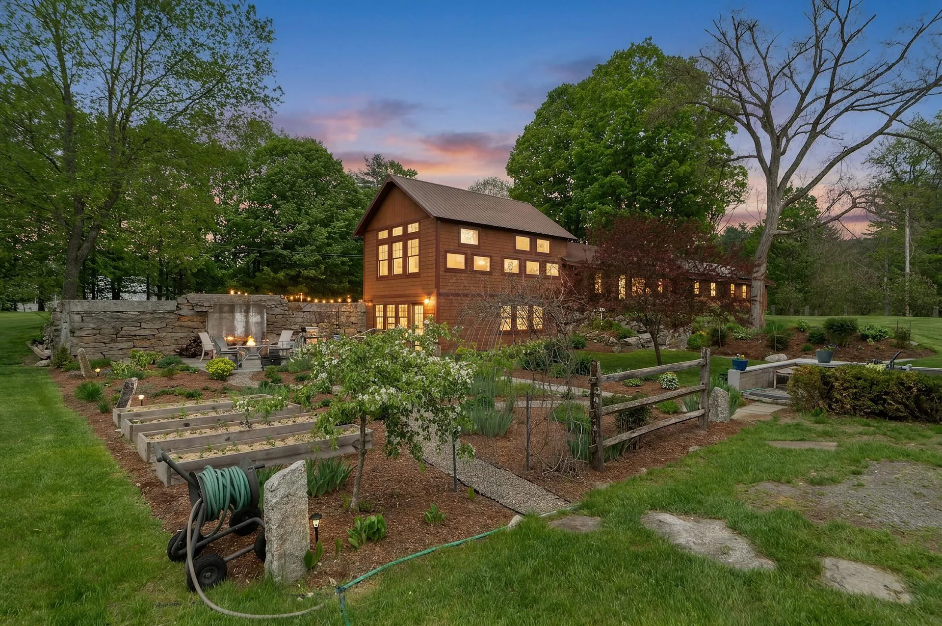 84 River Road Orford NH 03777