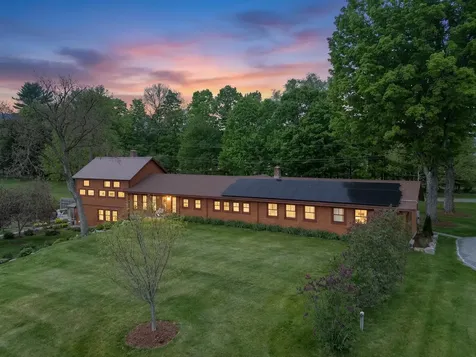 84 River Road Orford NH 03777