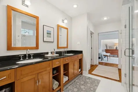 84 River Road Orford NH 03777
