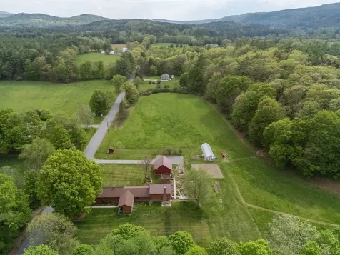 84 River Road Orford NH 03777