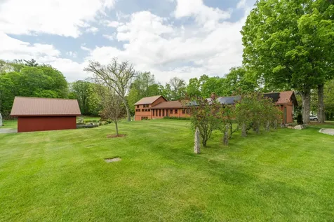 84 River Road Orford NH 03777