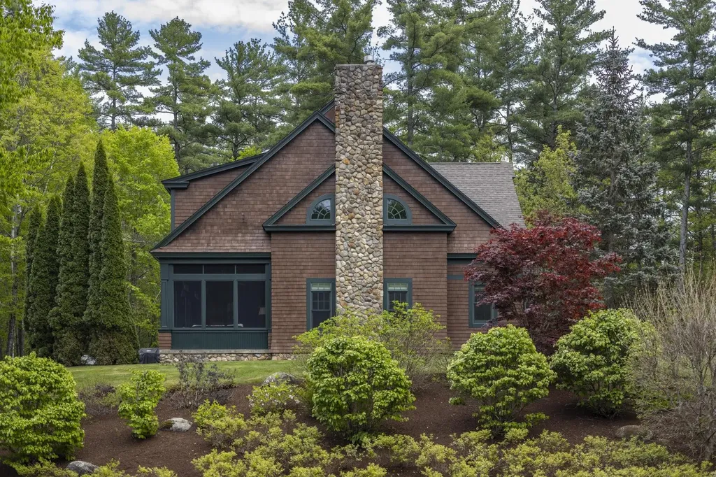 170 Fieldstone Road Hopkinton NH 03229