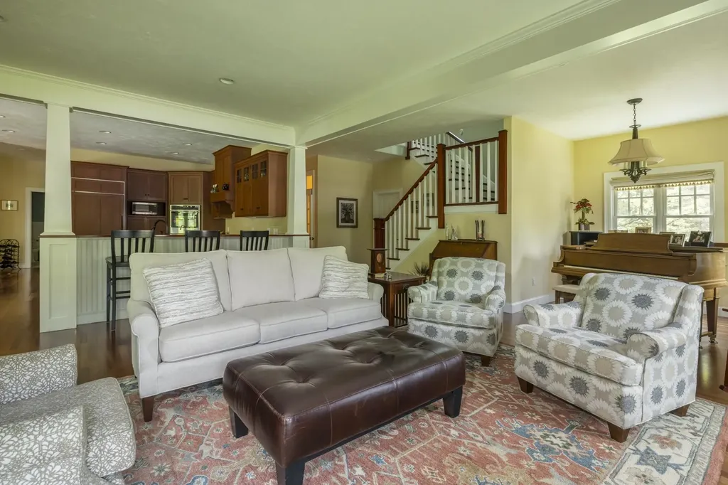 170 Fieldstone Road Hopkinton NH 03229