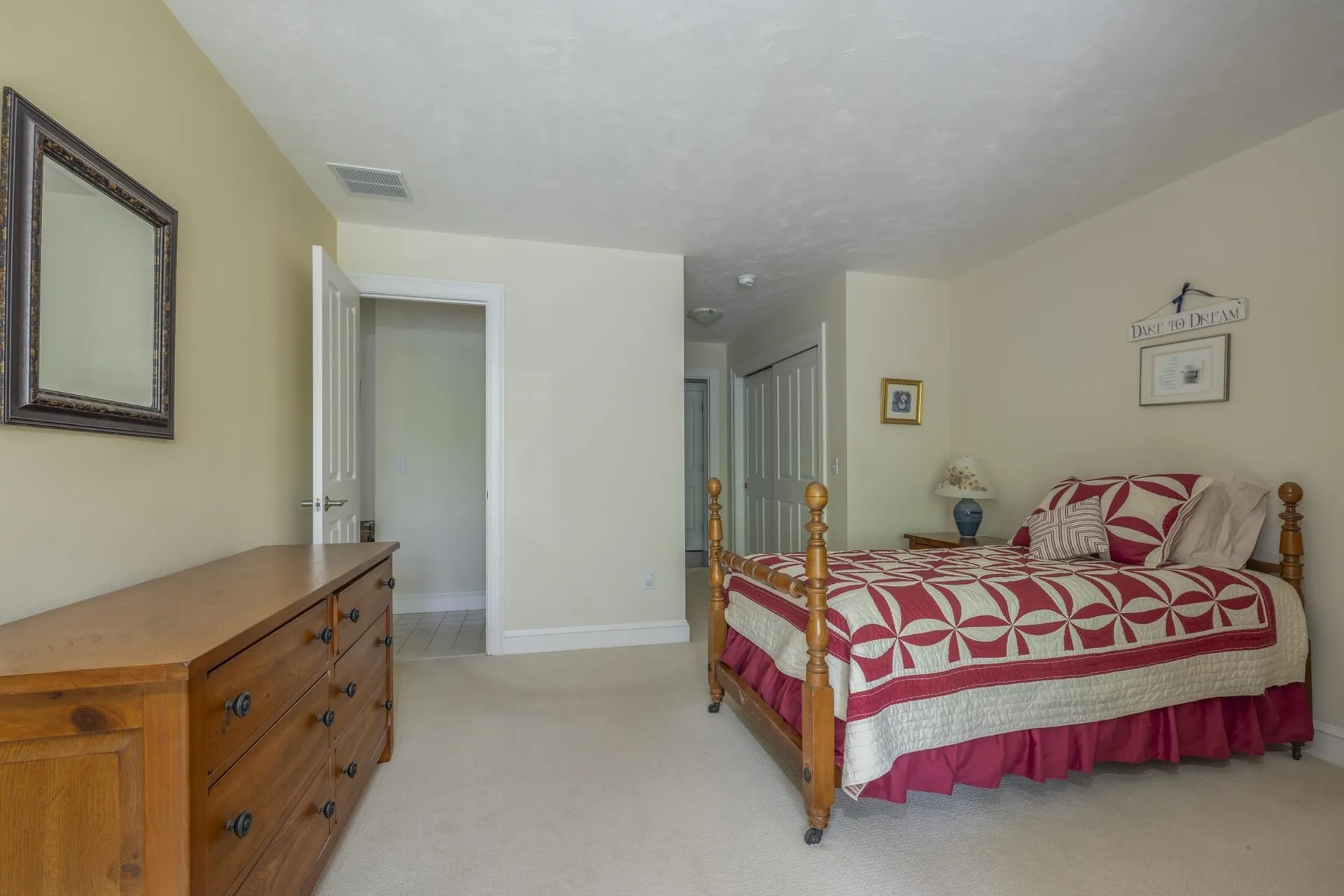 170 Fieldstone Road Hopkinton NH 03229