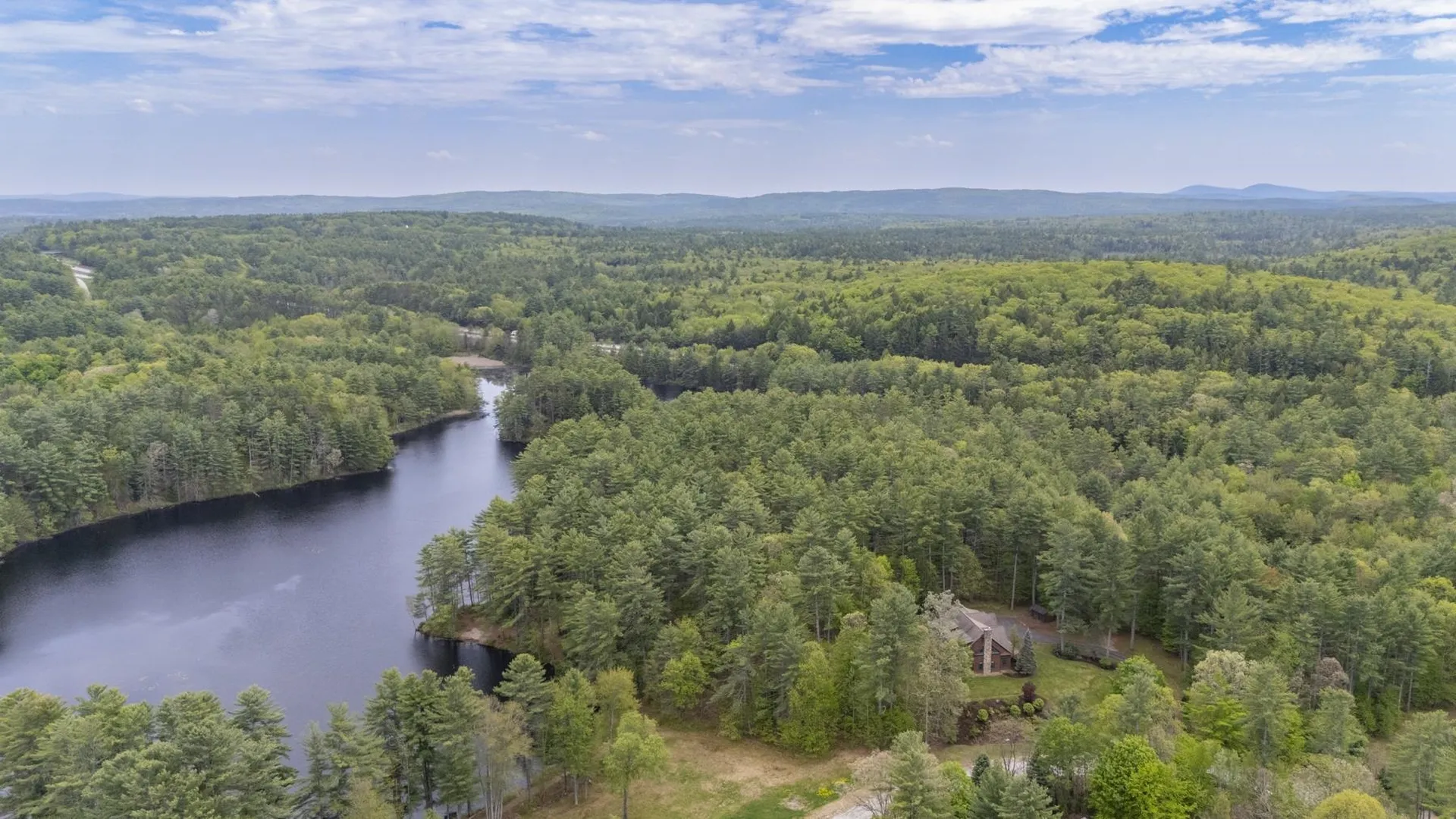 170 Fieldstone Road Hopkinton NH 03229