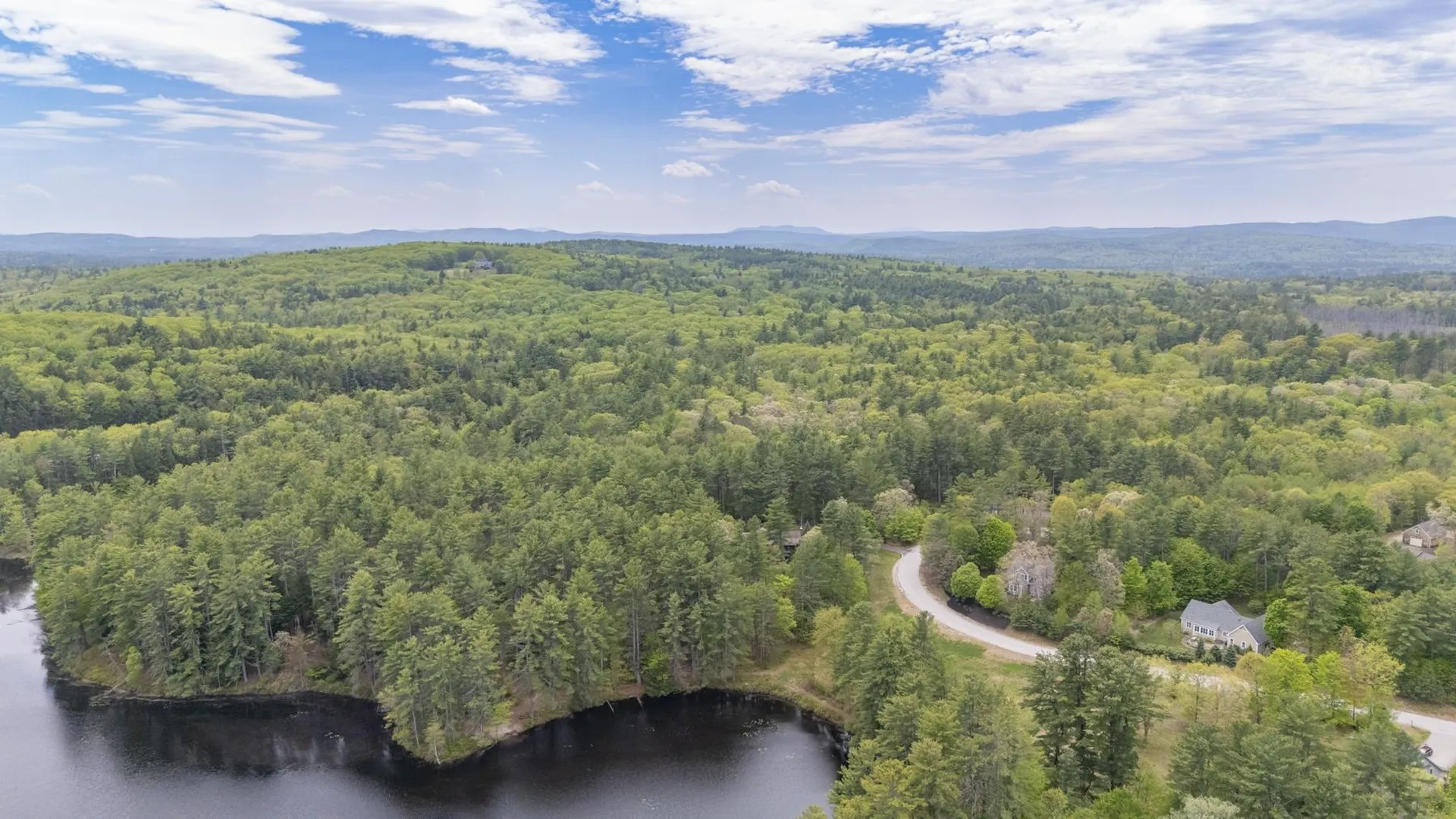 170 Fieldstone Road Hopkinton NH 03229