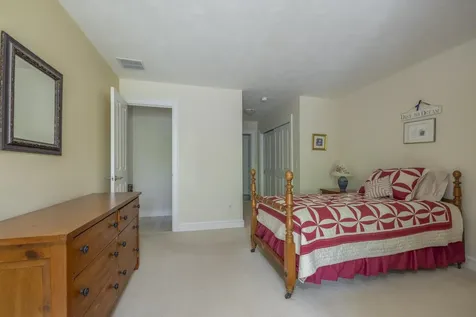170 Fieldstone Road Hopkinton NH 03229
