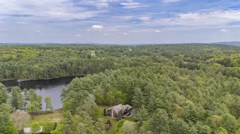 170 Fieldstone Road Hopkinton NH 03229