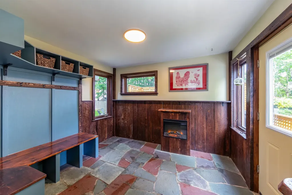 32 Marlboro Avenue Brattleboro VT 05301