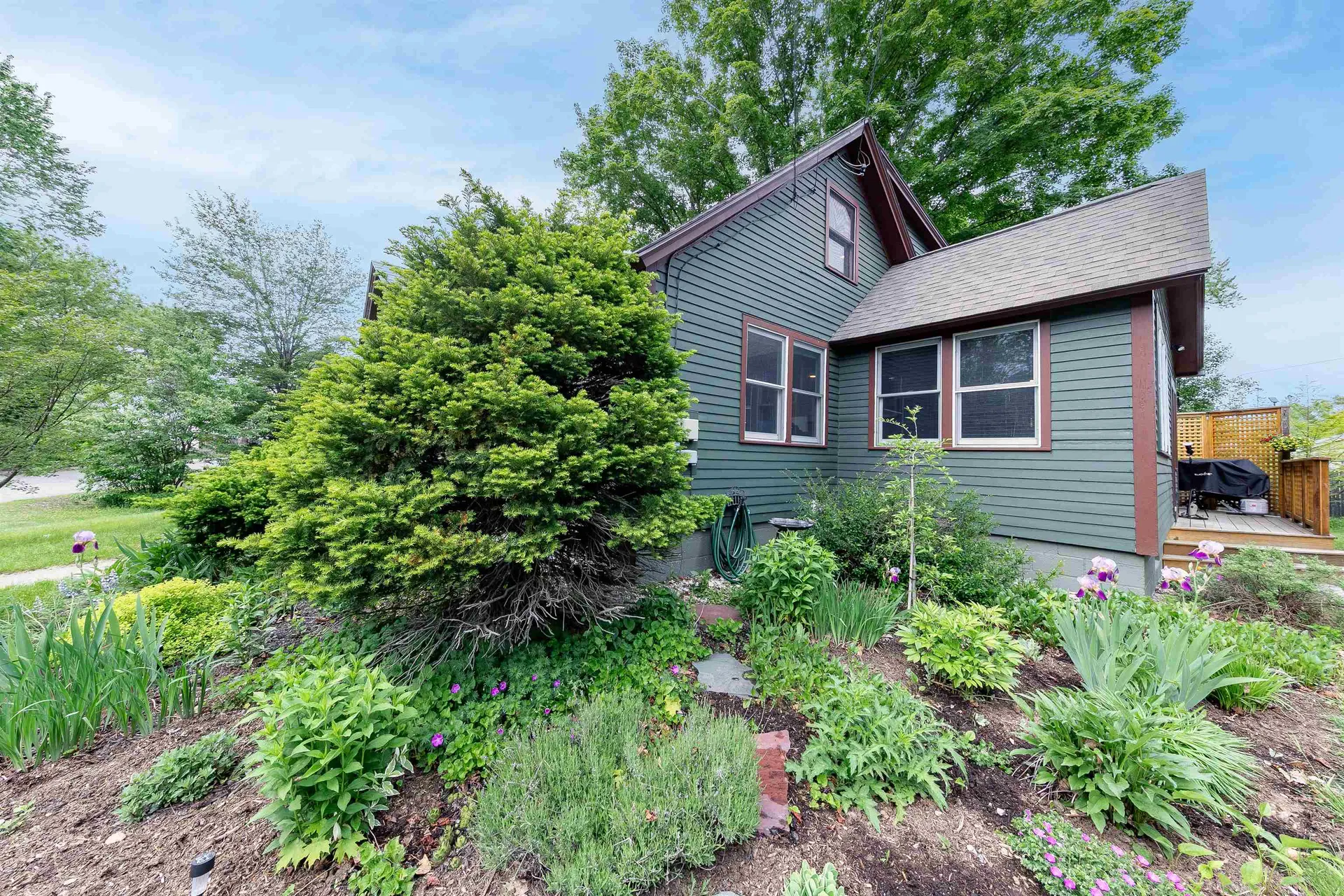 32 Marlboro Avenue Brattleboro VT 05301